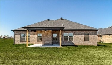 Building Photo - 1000 Tracey Ln