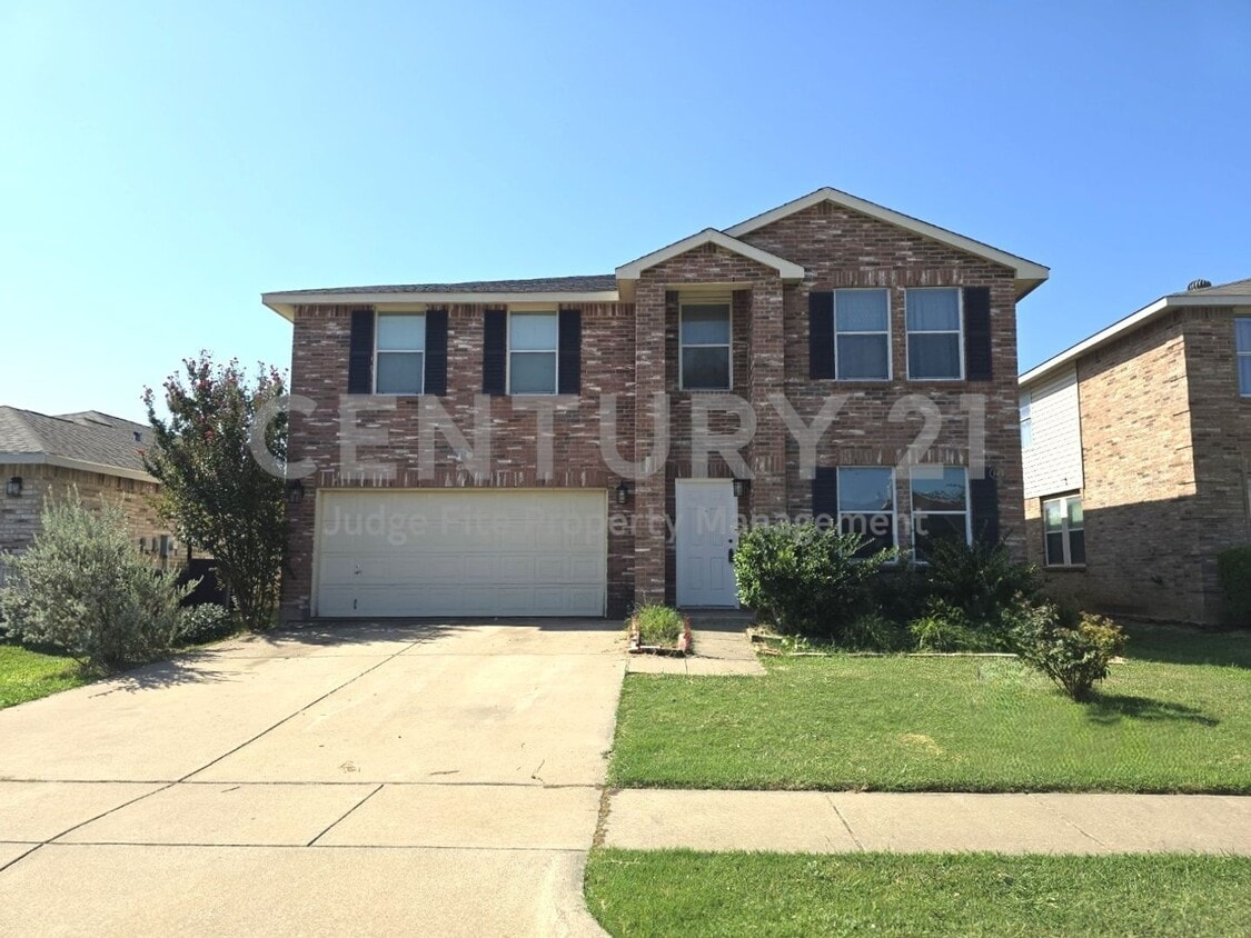 Spacious 2-Story 3/2/2 Home with Versatile... - Spacious 2-Story 3/2/2 Home with Versatile...
