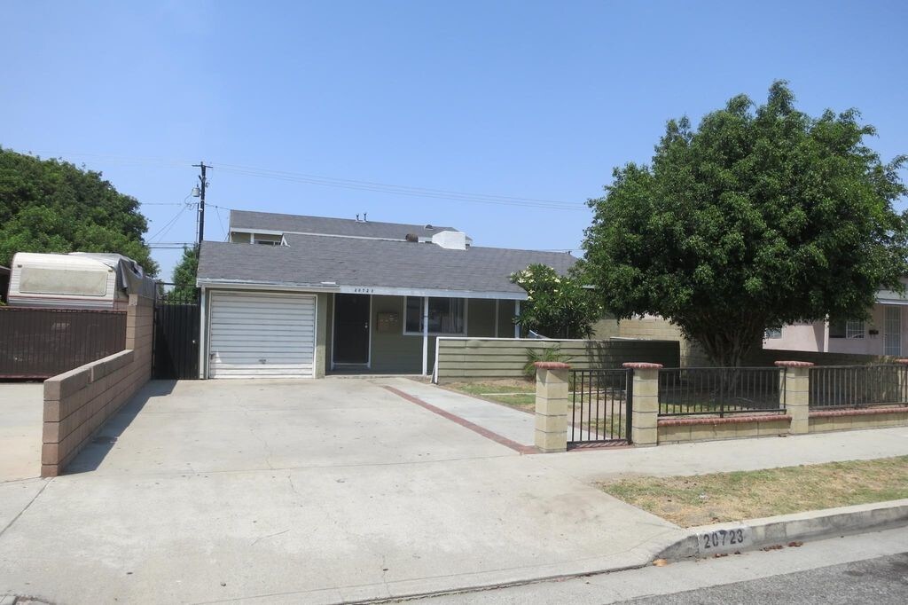 Primary Photo - 20723 Arline Ave