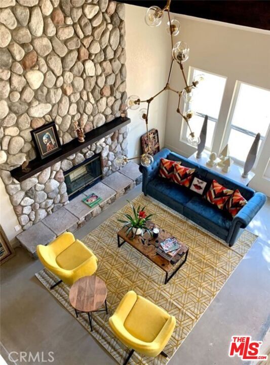 Building Photo - 58648 San Marino Dr