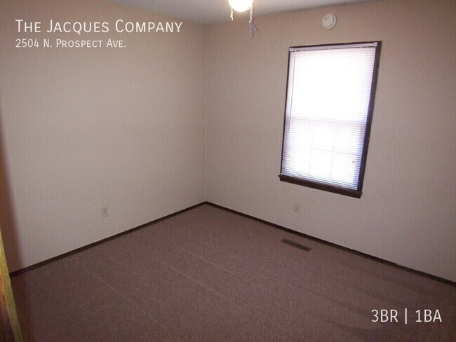 Building Photo - 2504 N Prospect Ave