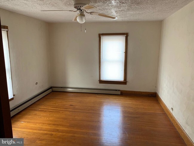 Foto del edificio - 93 2nd St