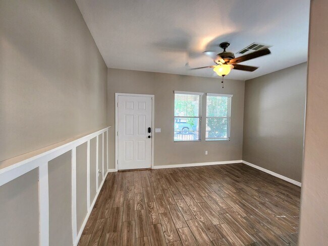 Foto del edificio - The Gardens