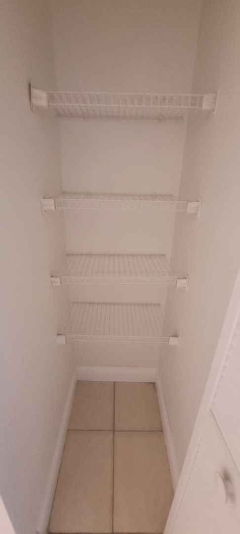 Foto del edificio - *** Beautiful 3 Bedroom 1.5 Bathroom Town ...