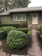 Building Photo - 505 E 17th Ave