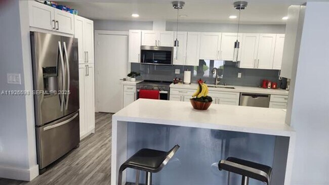 Foto del edificio - 11521 SW 80th Terrace