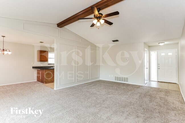 Foto del edificio - 6505 Pilgrim Ln