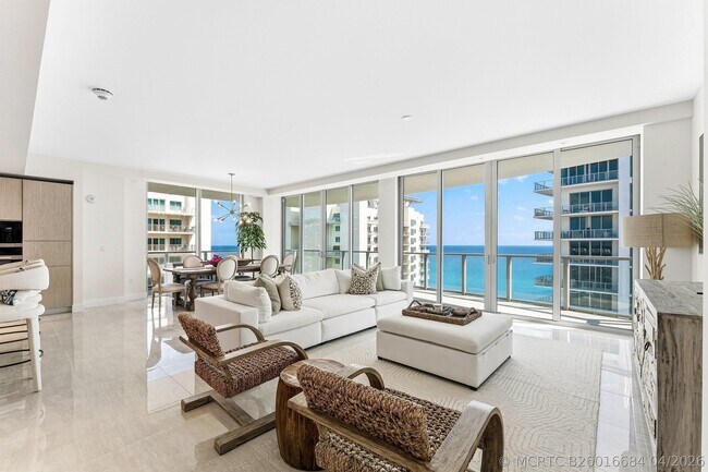 Foto del edificio - 3100 N Ocean Dr