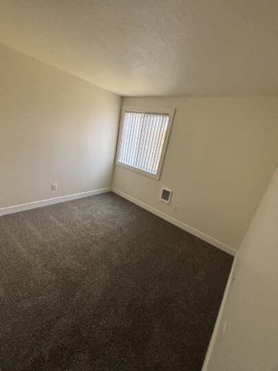 Foto del edificio - 13060 SE Rusk Rd