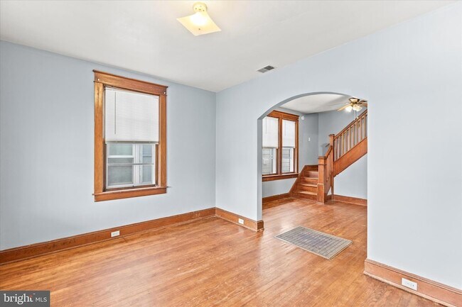 Foto del edificio - 133 Hanover Rd