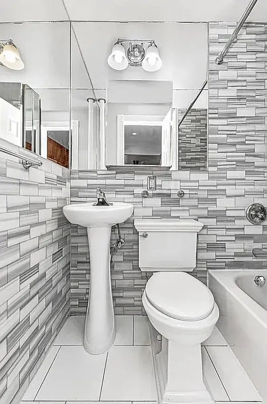 Foto del edificio - 219 E 28th St