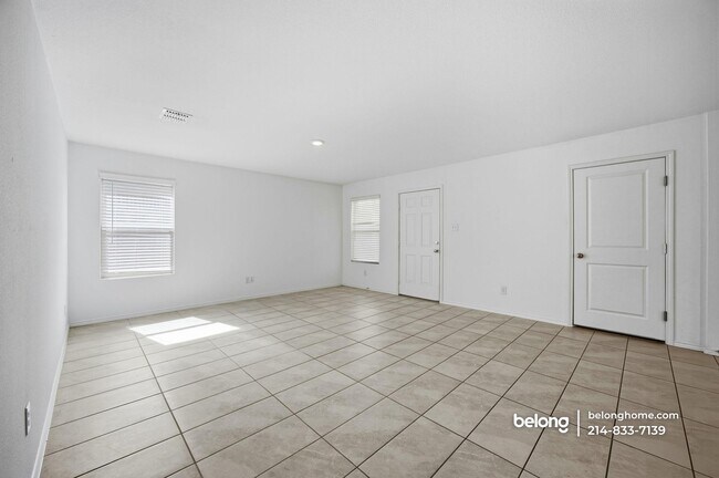 Foto del edificio - 3801 Harper St