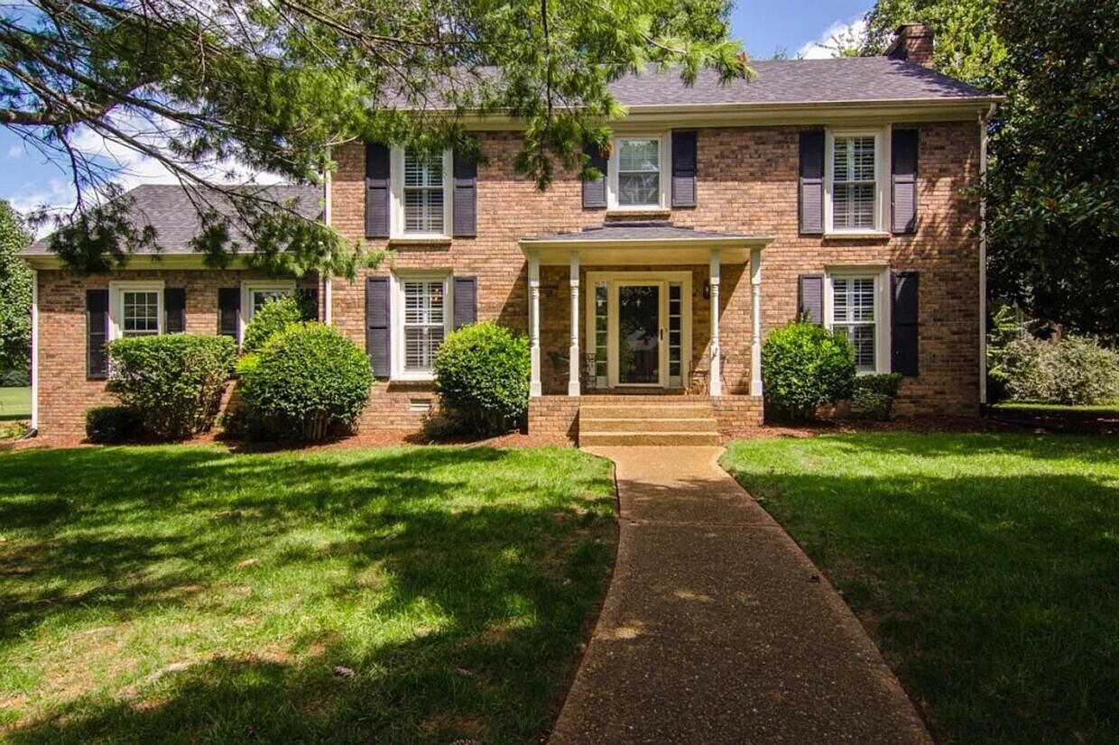 Primary Photo - Fantastic Cottonwood 3BR Rental