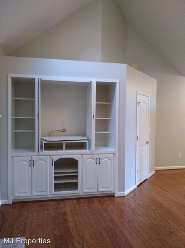 Foto del edificio - 3 br, 2 bath House - 118 Ryanridge  Rd