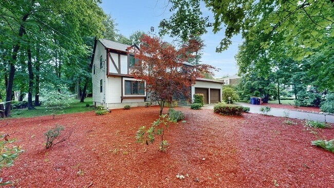 Foto del edificio - 17 Brook Rd