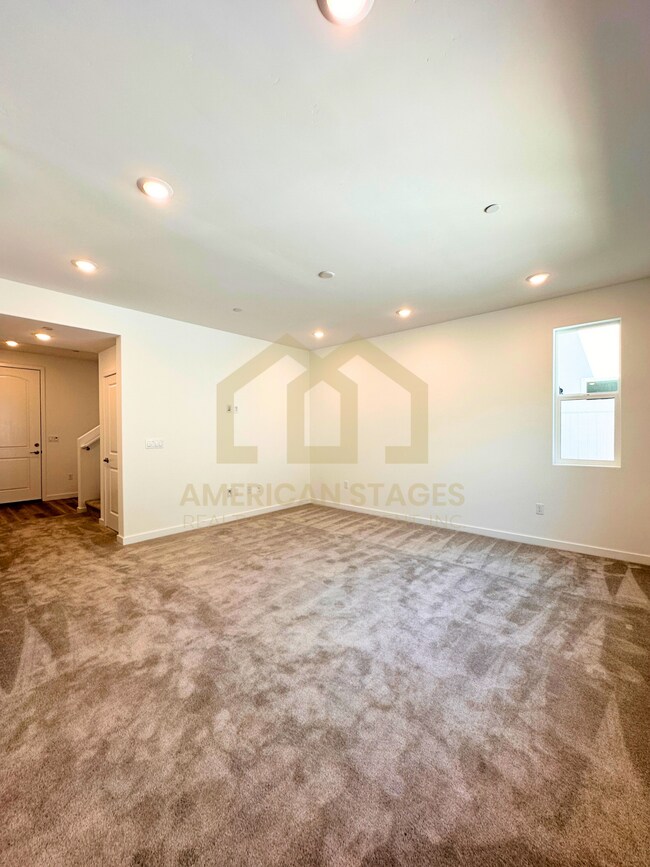 Foto del edificio - 1724 River Vista Way