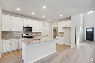 Building Photo - 715 Caraway Dr