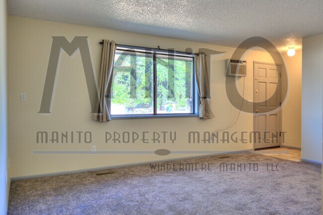 Foto del edificio - Indiana Ave/Ella Rd Duplex