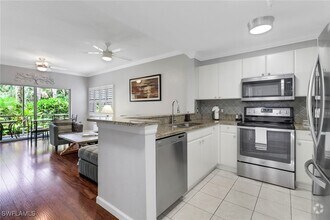 Building Photo - 4450 Botanical Pl Cir