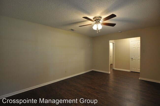 Foto del edificio - 3 br, 2 bath House - 2806 Amy Lane