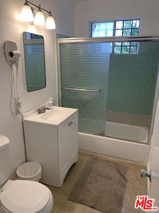 Foto del edificio - 544 W 41st Dr