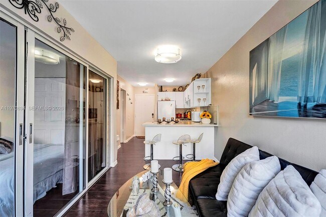 Foto del edificio - 710 Washington Ave