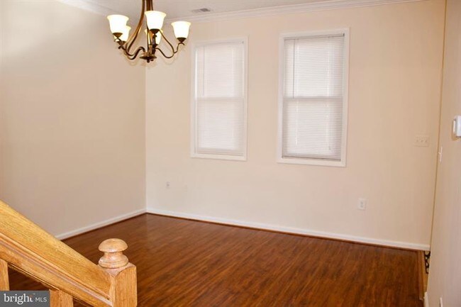 Building Photo - 9731 Ashbourn Dr