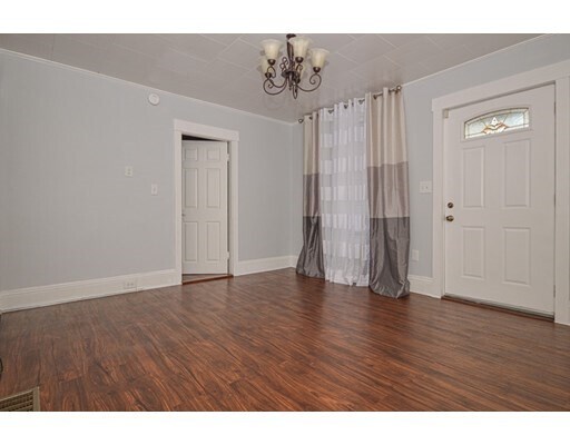 Building Photo - 1295 Hyde Park Ave