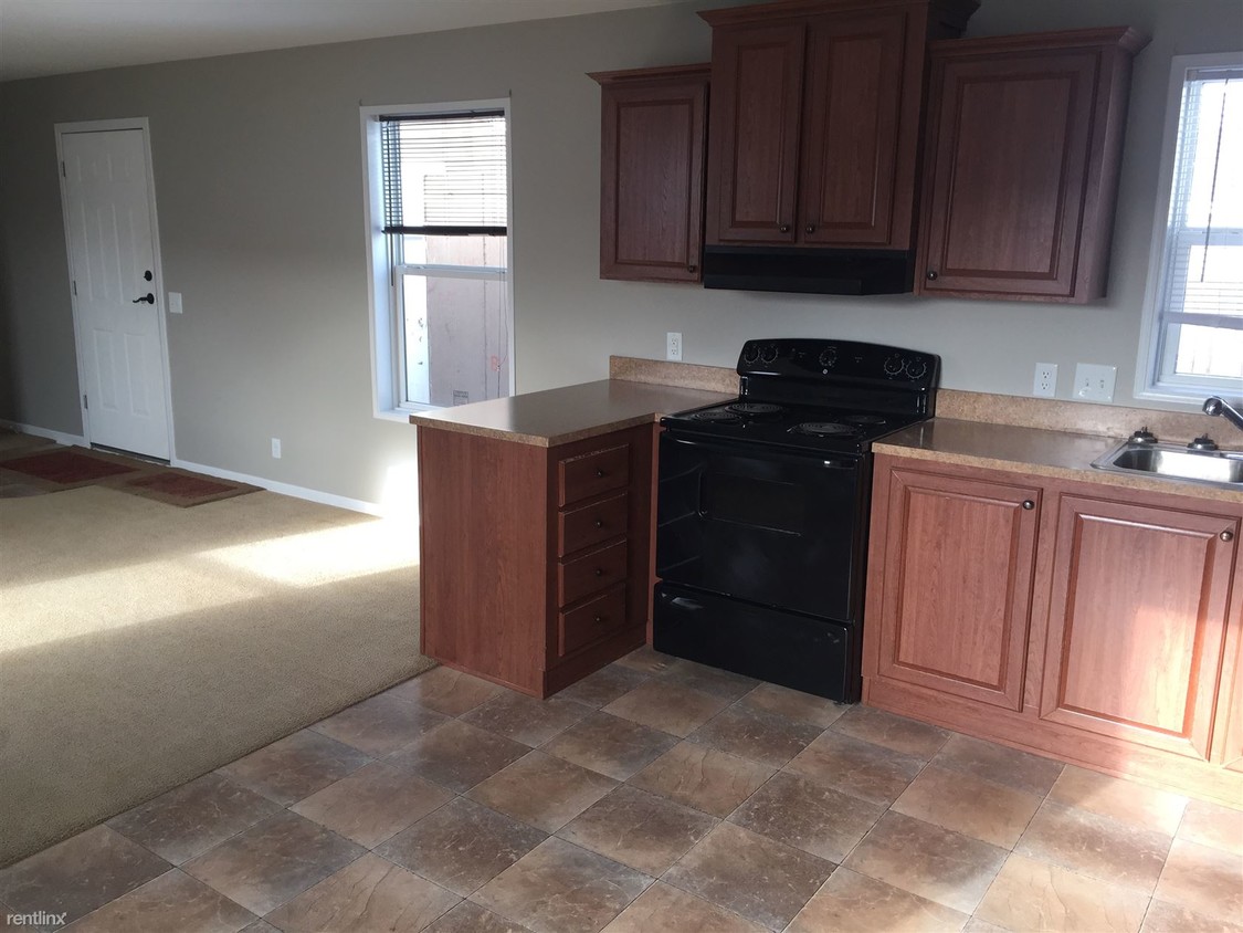 Foto del edificio - 3 br, 2 bath Mobile Home - 1404 7th Ave SE