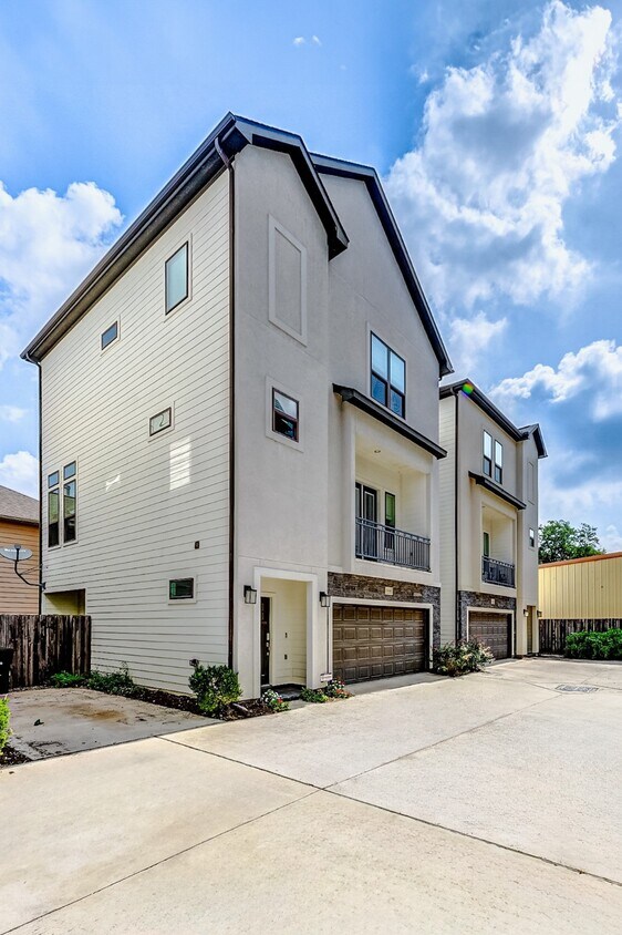 Foto principal - 2504 Beall St