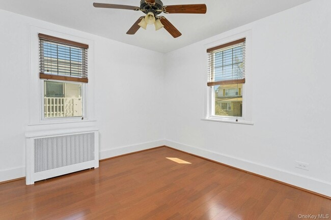 Foto del edificio - 55 N High St