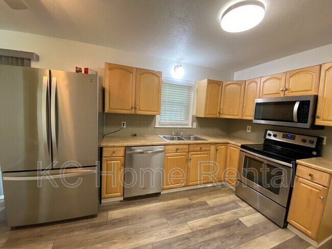 Foto del edificio - 8001 E 117 Terrace