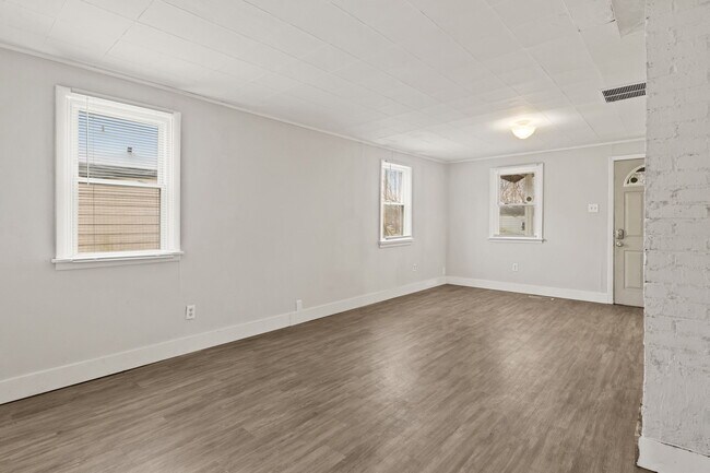 Foto del edificio - 1800 W 19th St