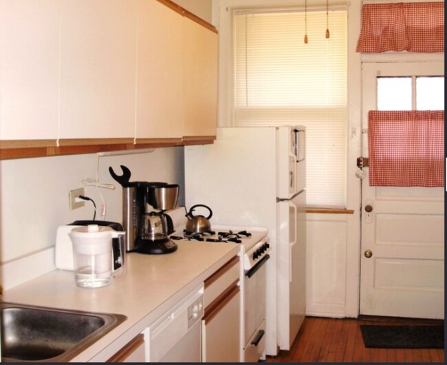 Foto del edificio - 12-4612 N Damen Ave