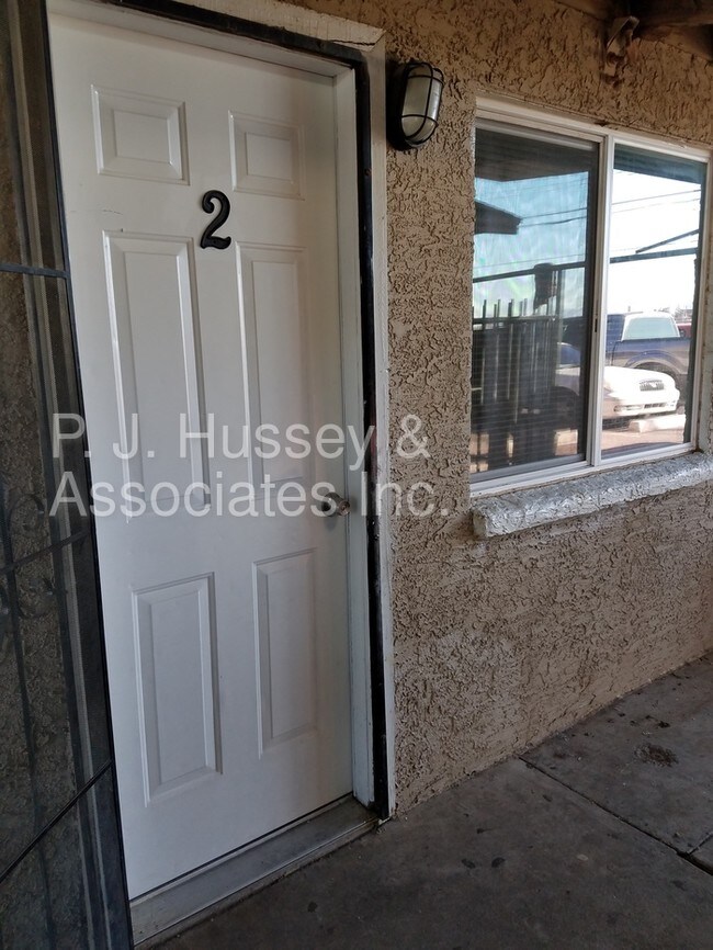 2238 E Polk St Unit 2, Phoenix, AZ 85006 Room for Rent in Phoenix, AZ