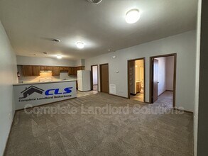 Building Photo - 1400 North Ave