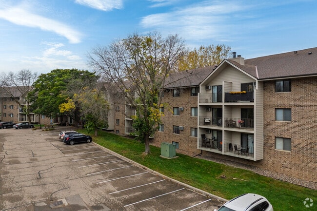 Building Photo - Brier Creek Apartments