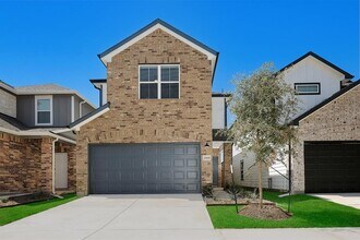 Building Photo - 27035 Beach Ball Dr