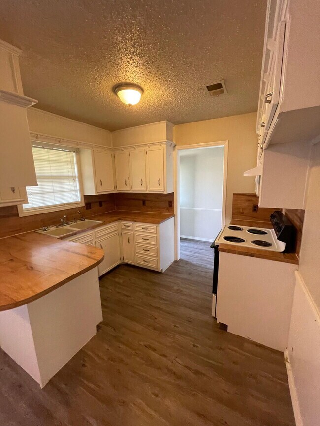 Foto del edificio - 3007 91st St