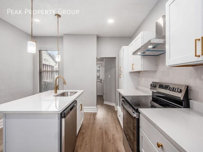 Foto del edificio - 1248 S Washington Ave