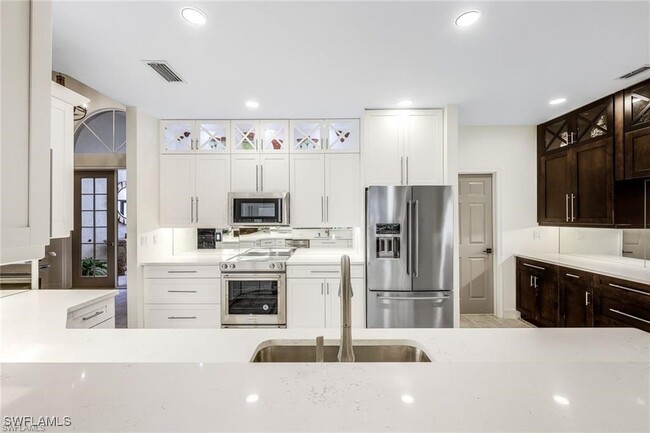 Foto del edificio - 15218 Harbour Isle Dr