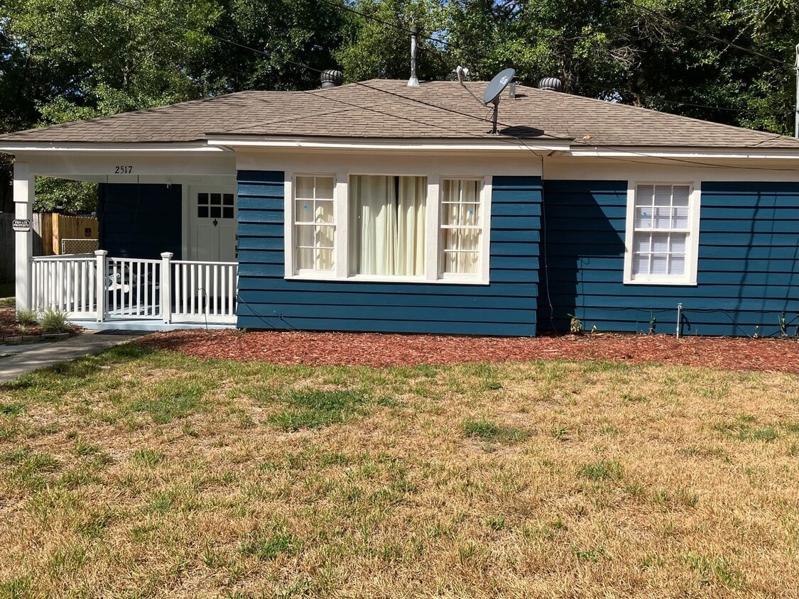 Primary Photo - Gulfport 2 Bedroom