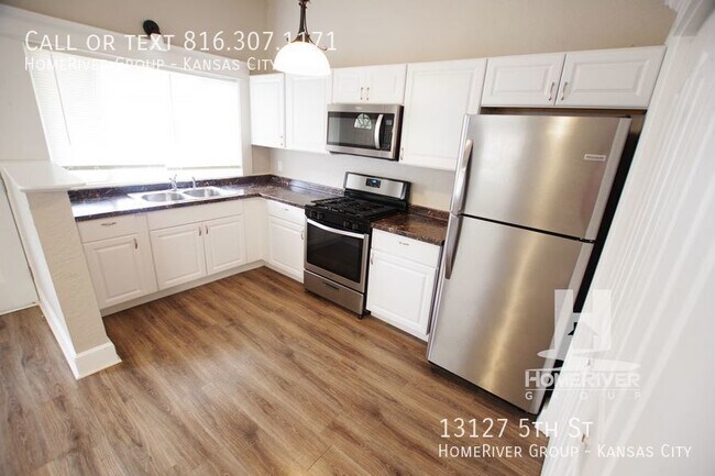 Foto del edificio - 13127 5th St