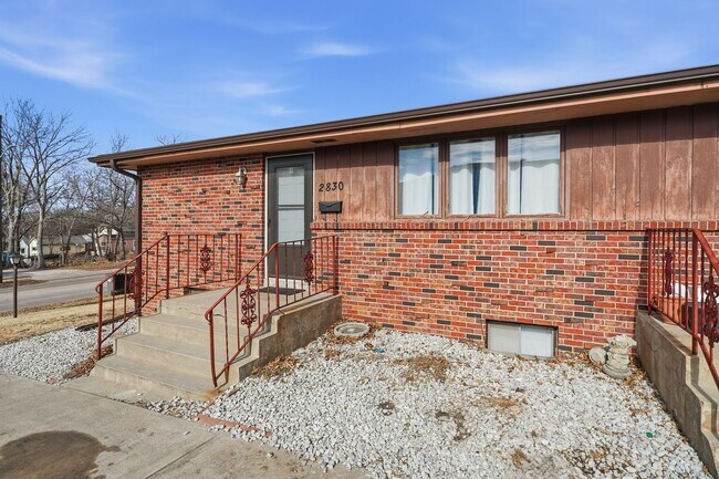 Foto del edificio - 2830 S 13th St