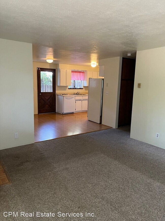 Foto del edificio - 3 br, 1 bath House - 1112 NW B St