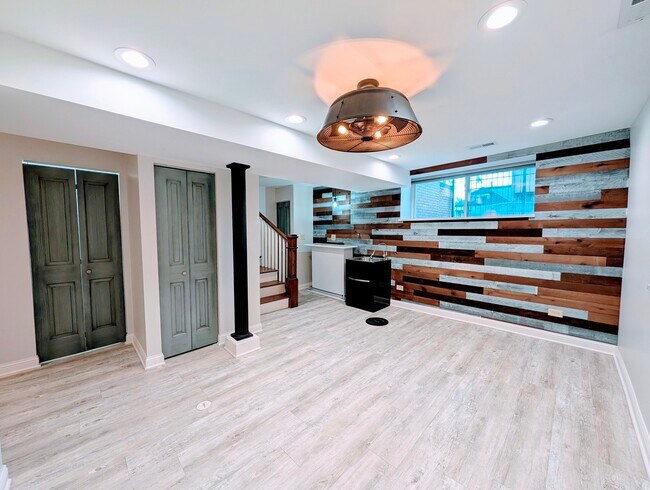 Foto del edificio - 3334 S May St