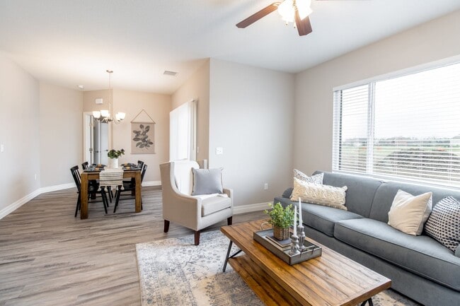 Building Photo - Beautiful Villa in 55+ Independent Living Community