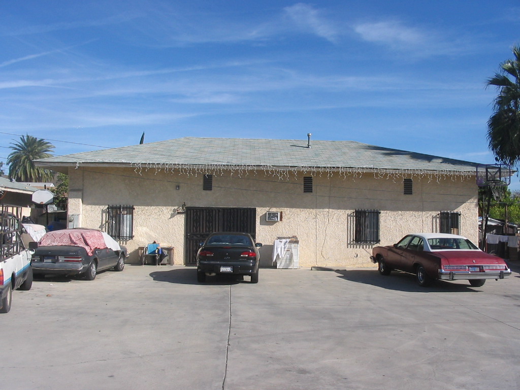 Primary Photo - 12920 Kagel Canyon St