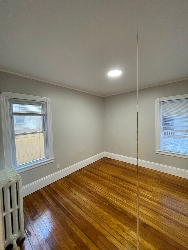 Foto del edificio - 517 Cottage St