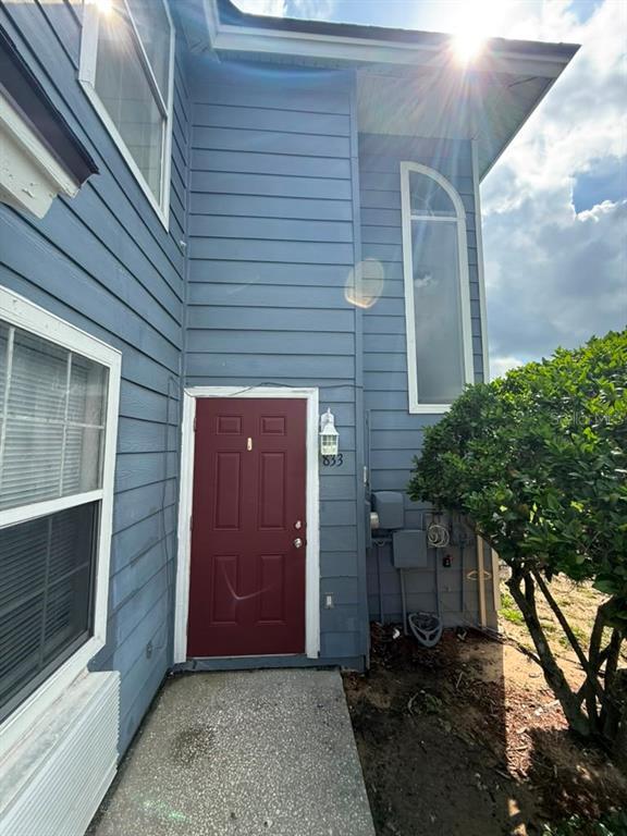 Building Photo - 833 Caribbean Dr